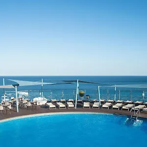 3* Otel El Puerto By Pierre